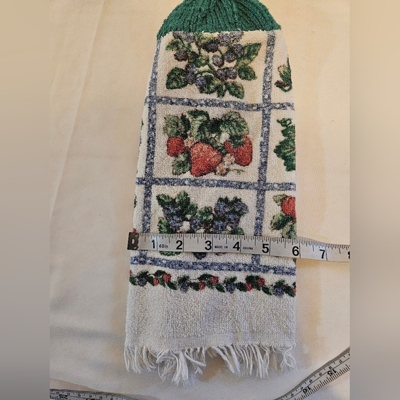 Hand Crafted handmade  green crochet top kitchen dish towels strawberry rustic - Picture 16 of 16